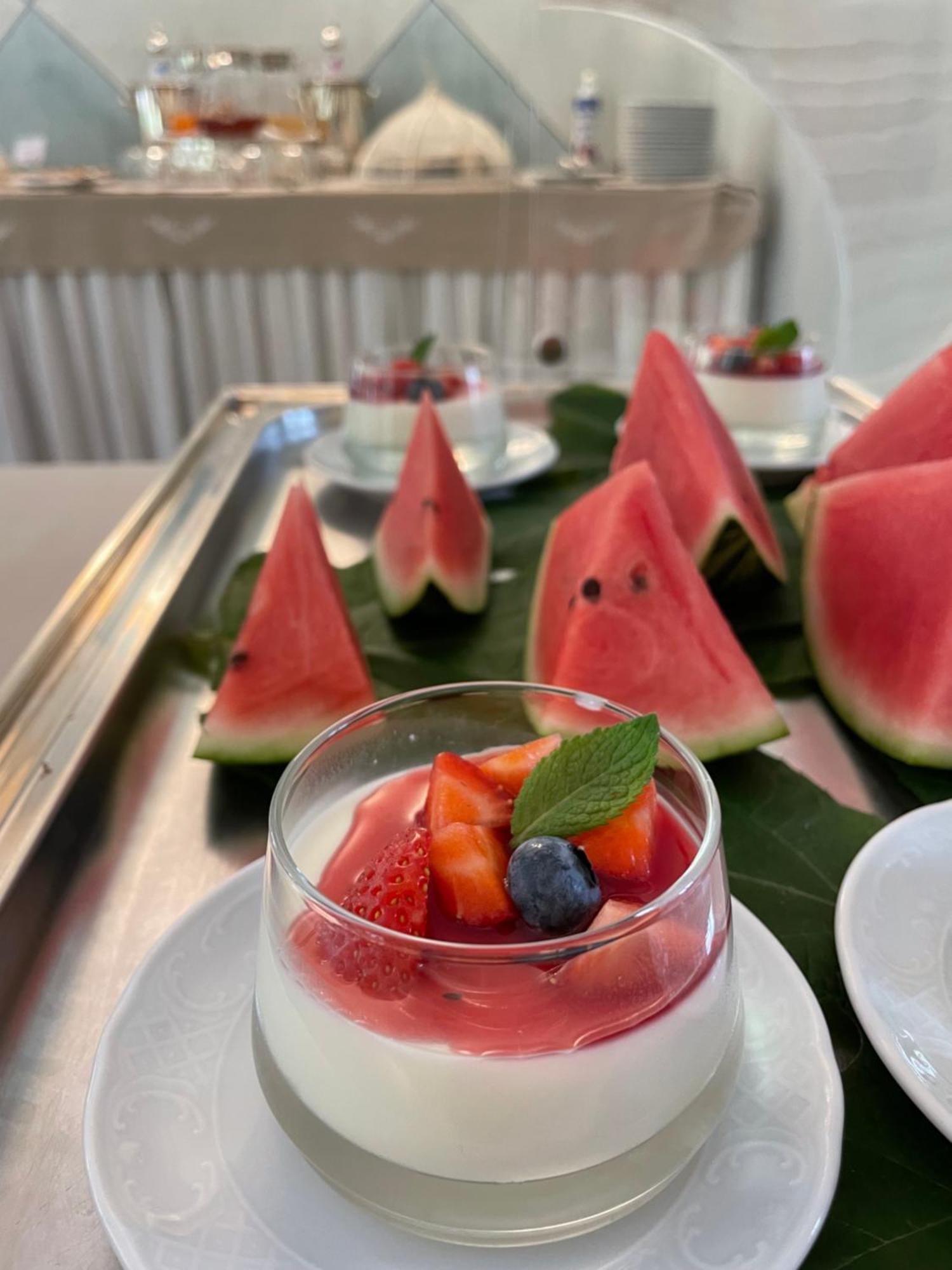 Villa Palmira Kinderfreies Hotel Cannobio Luaran gambar